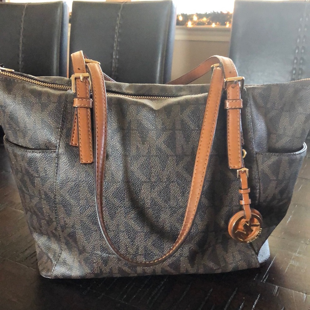 Michael Kors purse